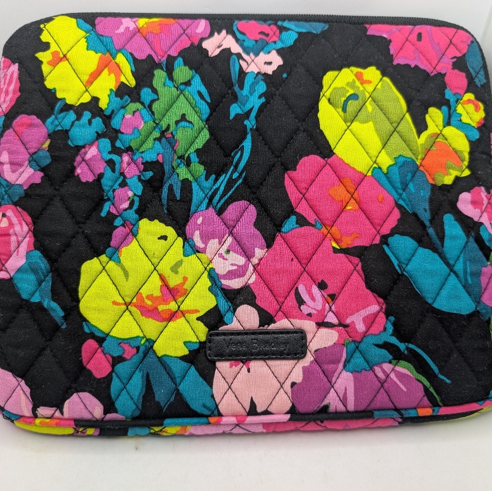 Vera Bradley Multicolor Floral Quilted Tablet Case‎